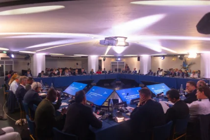 Versailles Statement: The crucial decade for energy efficiency